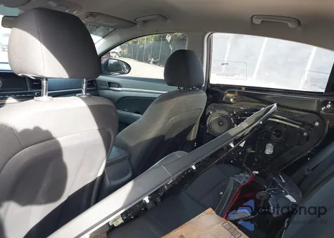 2019 Hyundai Elantra Se from USA, damaged, VIN 5NPD74LF6KH431503